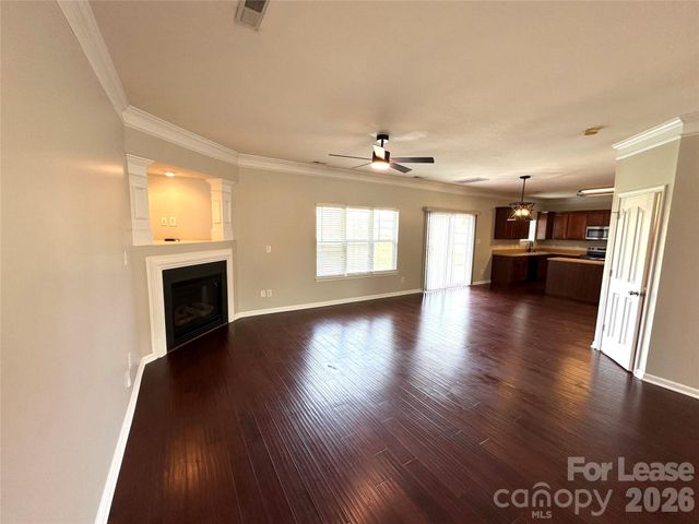 8227 Belmont Stables Drive, Charlotte, NC 28216