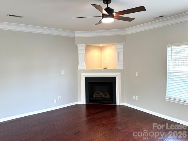 8227 Belmont Stables Drive, Charlotte, NC 28216