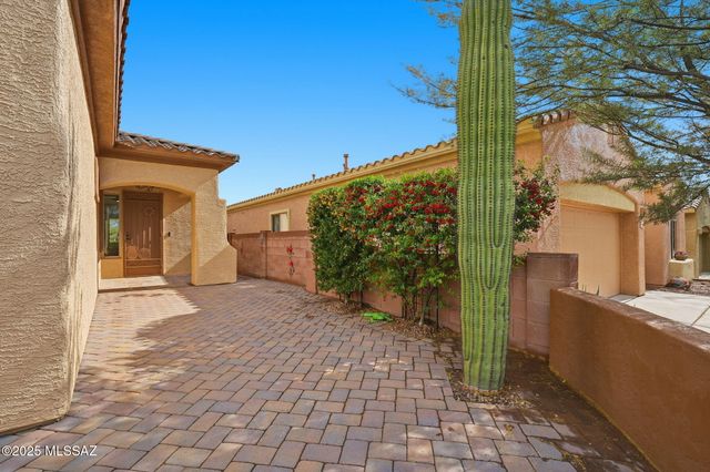 12580 N New Reflection Drive, Marana, AZ 85658