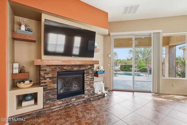 12580 N New Reflection Drive, Marana, AZ 85658