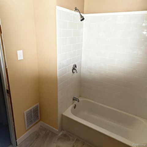 14644 Hubbell Street, Detroit, MI 48227