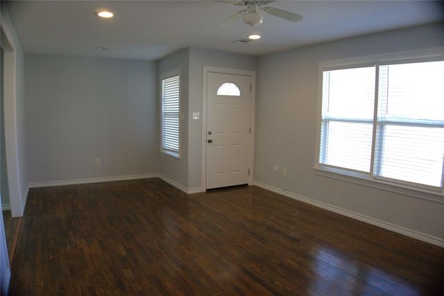 2620 W Washington Street, Denison, TX 75020