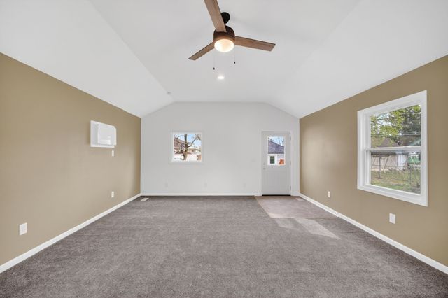 1918 Warford Street, Perry, IA 50220
