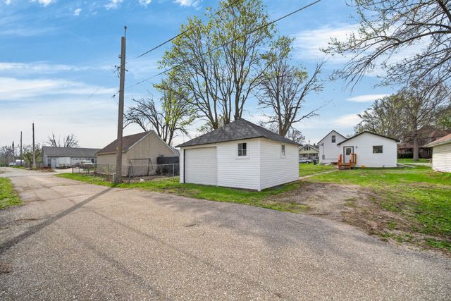 1918 Warford Street, Perry, IA 50220