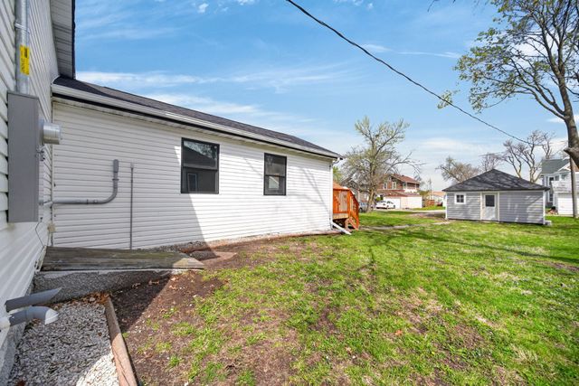 1918 Warford Street, Perry, IA 50220