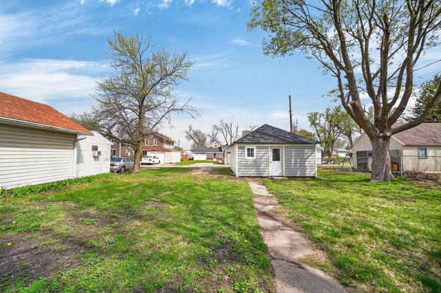 1918 Warford Street, Perry, IA 50220