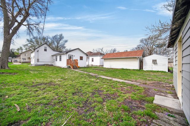 1918 Warford Street, Perry, IA 50220