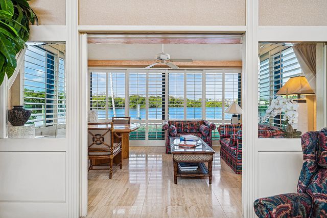6110 N Ocean Boulevard 40, Ocean Ridge, FL 33435