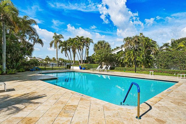 6110 N Ocean Boulevard 40, Ocean Ridge, FL 33435