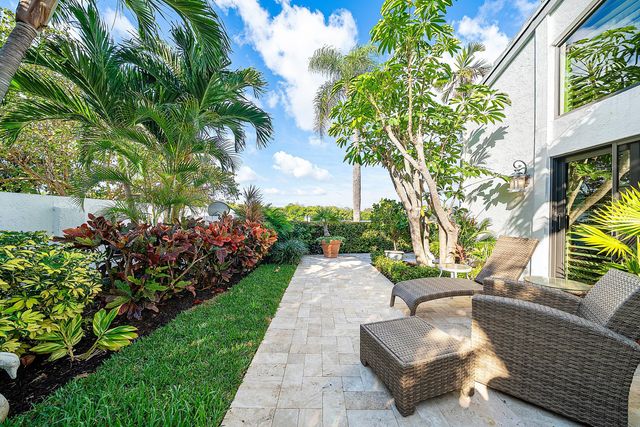 6110 N Ocean Boulevard 40, Ocean Ridge, FL 33435