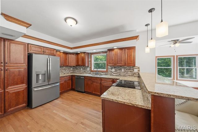 10557 Fairway Drive, Foristell, MO 63348