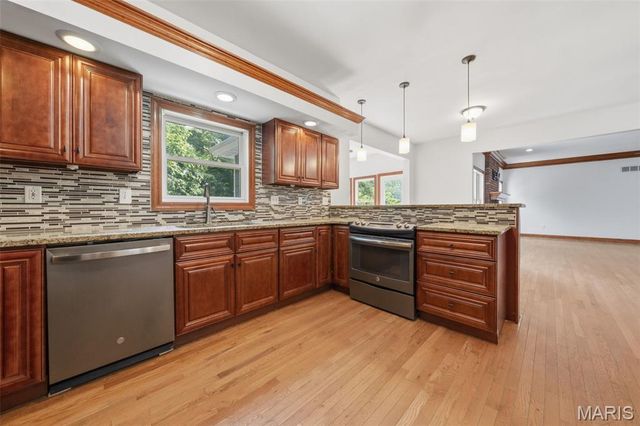 10557 Fairway Drive, Foristell, MO 63348