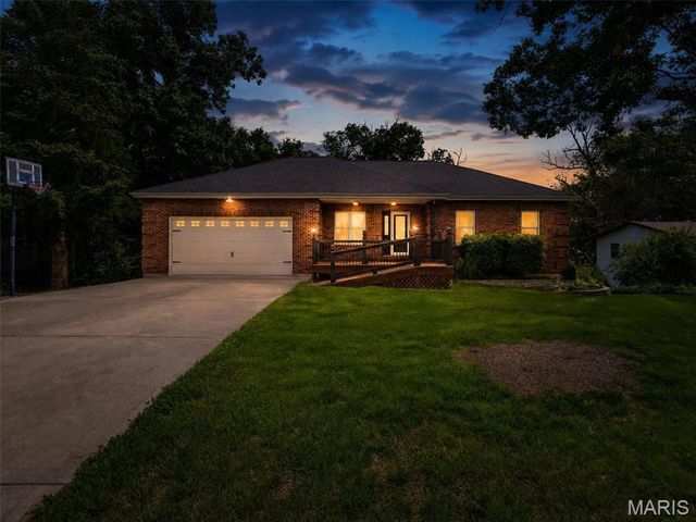 10557 Fairway Drive, Foristell, MO 63348