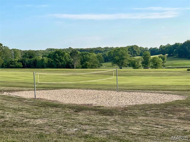 10557 Fairway Drive, Foristell, MO 63348