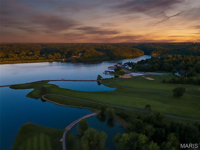 10557 Fairway Drive, Foristell, MO 63348