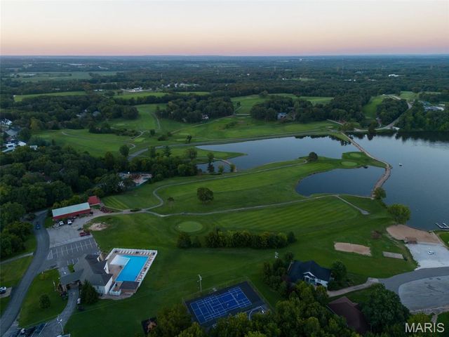 10557 Fairway Drive, Foristell, MO 63348