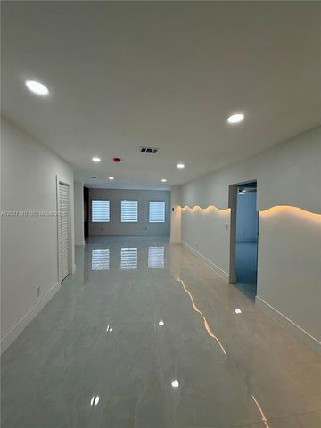 2426 NW 43rd Street, Miami, FL 33142