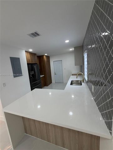 2426 NW 43rd Street, Miami, FL 33142