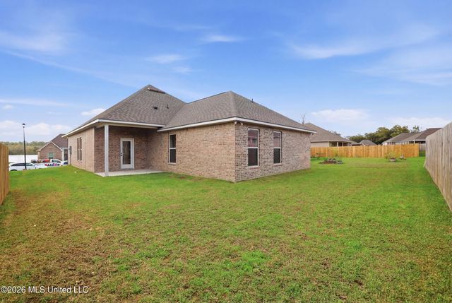 11416 Crystal Lake Drive, Gulfport, MS 39503