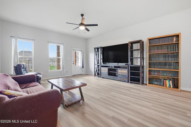 11416 Crystal Lake Drive, Gulfport, MS 39503