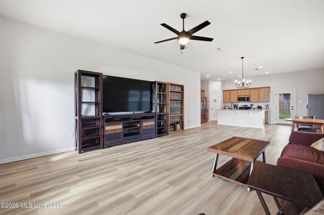 11416 Crystal Lake Drive, Gulfport, MS 39503