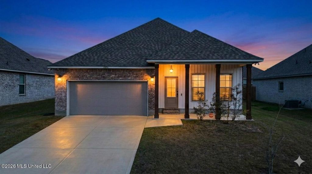 11416 Crystal Lake Drive, Gulfport, MS 39503