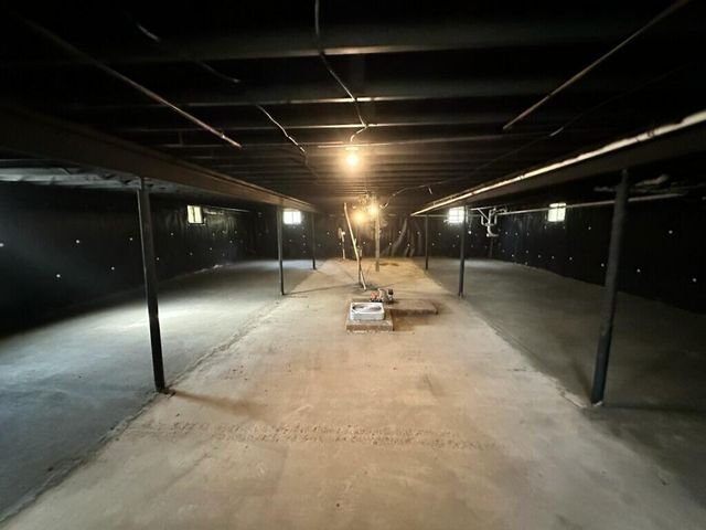 70448 County Road 378, Covert, MI 49043