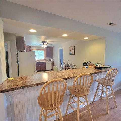 70448 County Road 378, Covert, MI 49043