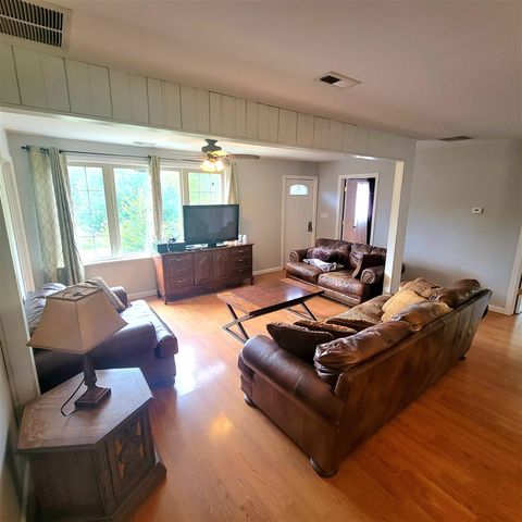 70448 County Road 378, Covert, MI 49043