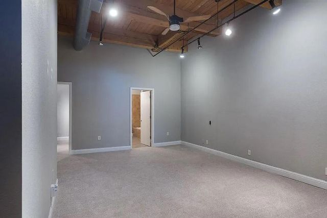 609 Central Street 1102, Kansas City, MO 64105