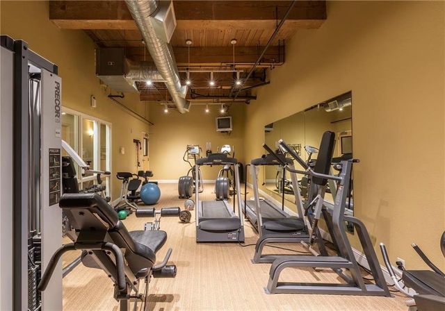 609 Central Street 1102, Kansas City, MO 64105