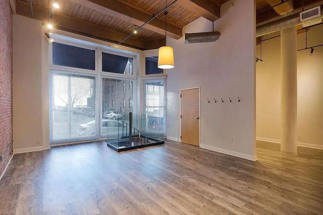 609 Central Street 1102, Kansas City, MO 64105