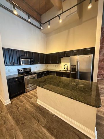 609 Central Street 1102, Kansas City, MO 64105
