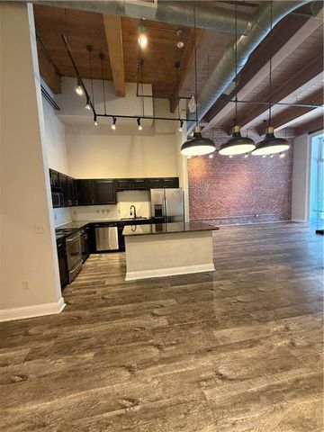 609 Central Street 1102, Kansas City, MO 64105