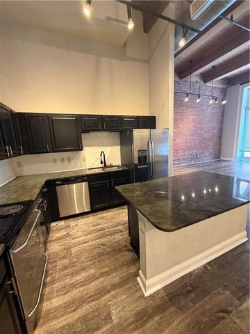 609 Central Street 1102, Kansas City, MO 64105