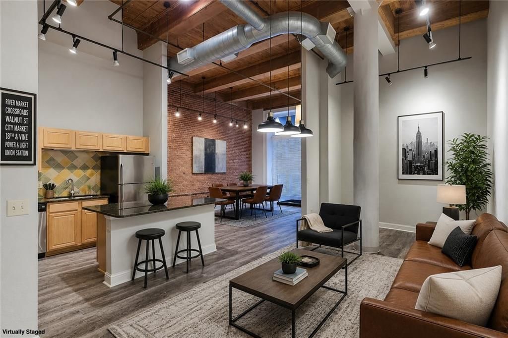 609 Central Street 1102, Kansas City, MO 64105