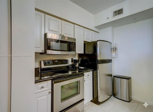 17100 N Bay Rd 1415, Sunny Isles Beach, FL 33160