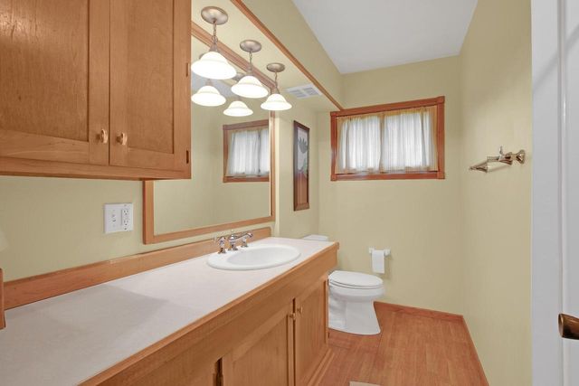 2216 Cleveland AVENUE, Sheboygan, WI 53081