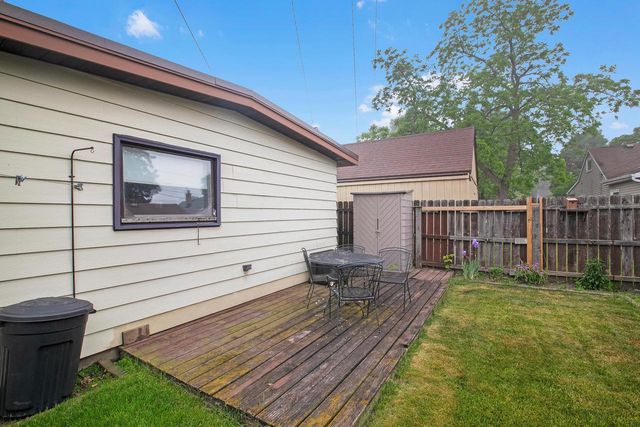 2216 Cleveland AVENUE, Sheboygan, WI 53081