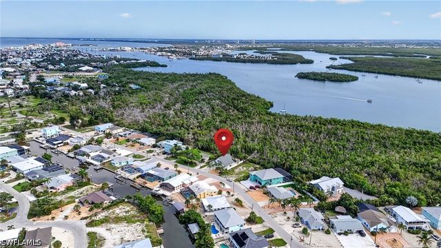 309 Donora BLVD, Fort Myers Beach, FL 33931