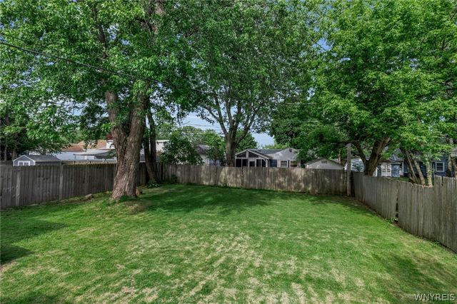 232 Highland Drive, Amherst, NY 14221