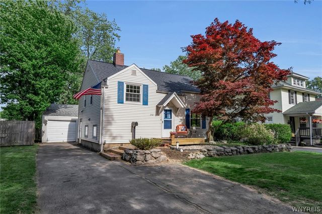 232 Highland Drive, Amherst, NY 14221