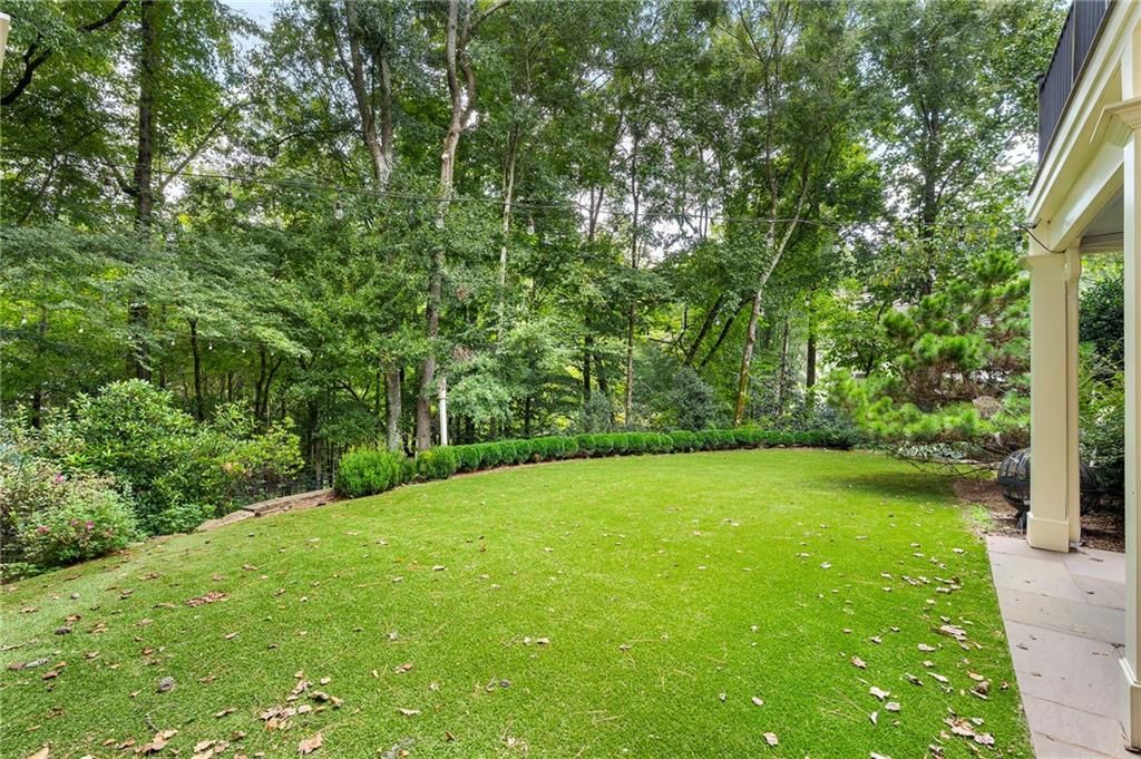 Image 4 of property listing at 750 Sturges Way, Johns Creek, GA 30022