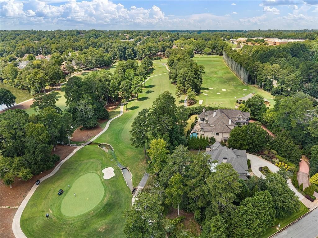 Image 7 of property listing at 750 Sturges Way, Johns Creek, GA 30022