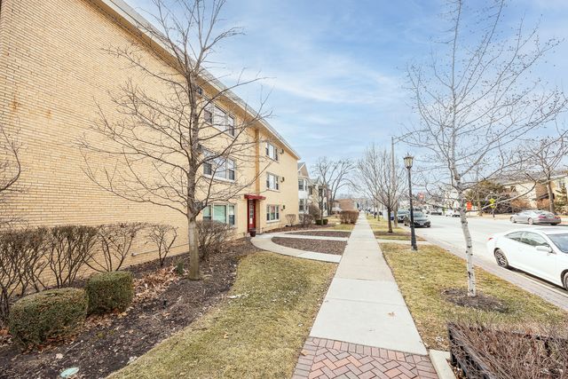 301 Chicago Avenue 3CW, Oak Park, IL 60302