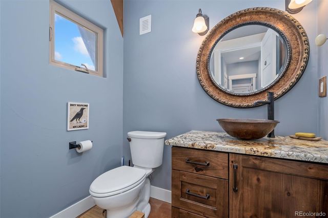 405 Moondance Way, Bellvue, CO 80512