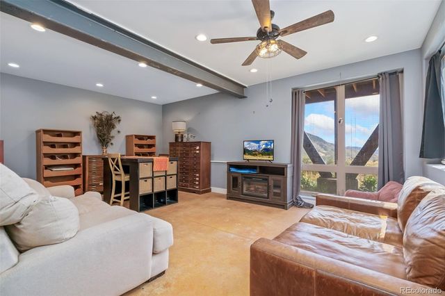 405 Moondance Way, Bellvue, CO 80512