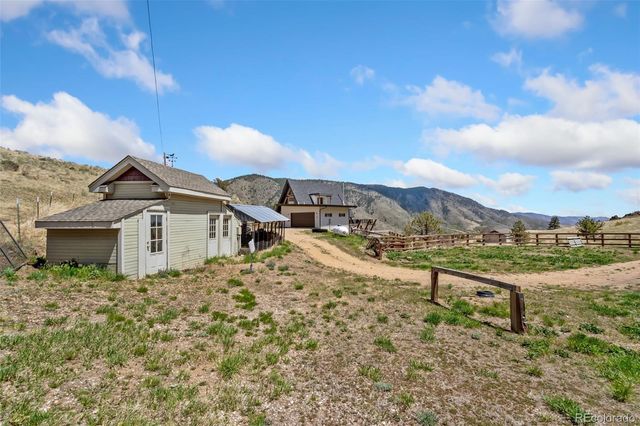 405 Moondance Way, Bellvue, CO 80512