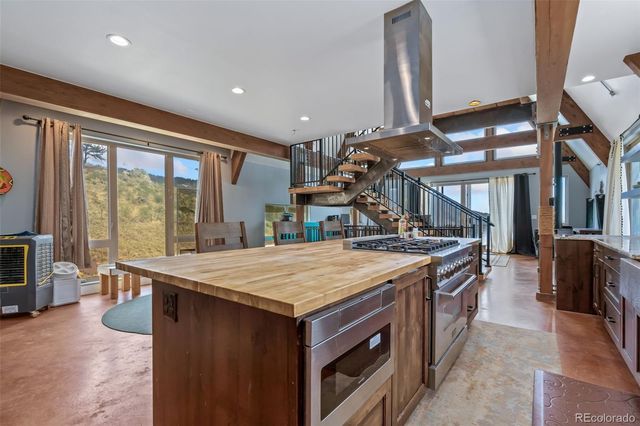 405 Moondance Way, Bellvue, CO 80512