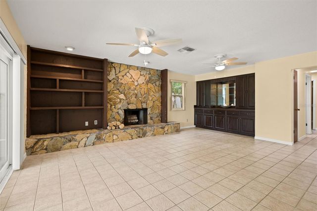 2889 FAIR GREEN DRIVE, Clearwater, FL 33761